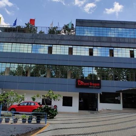 Thabasiya Resorts Kuzhittura Экстерьер фото